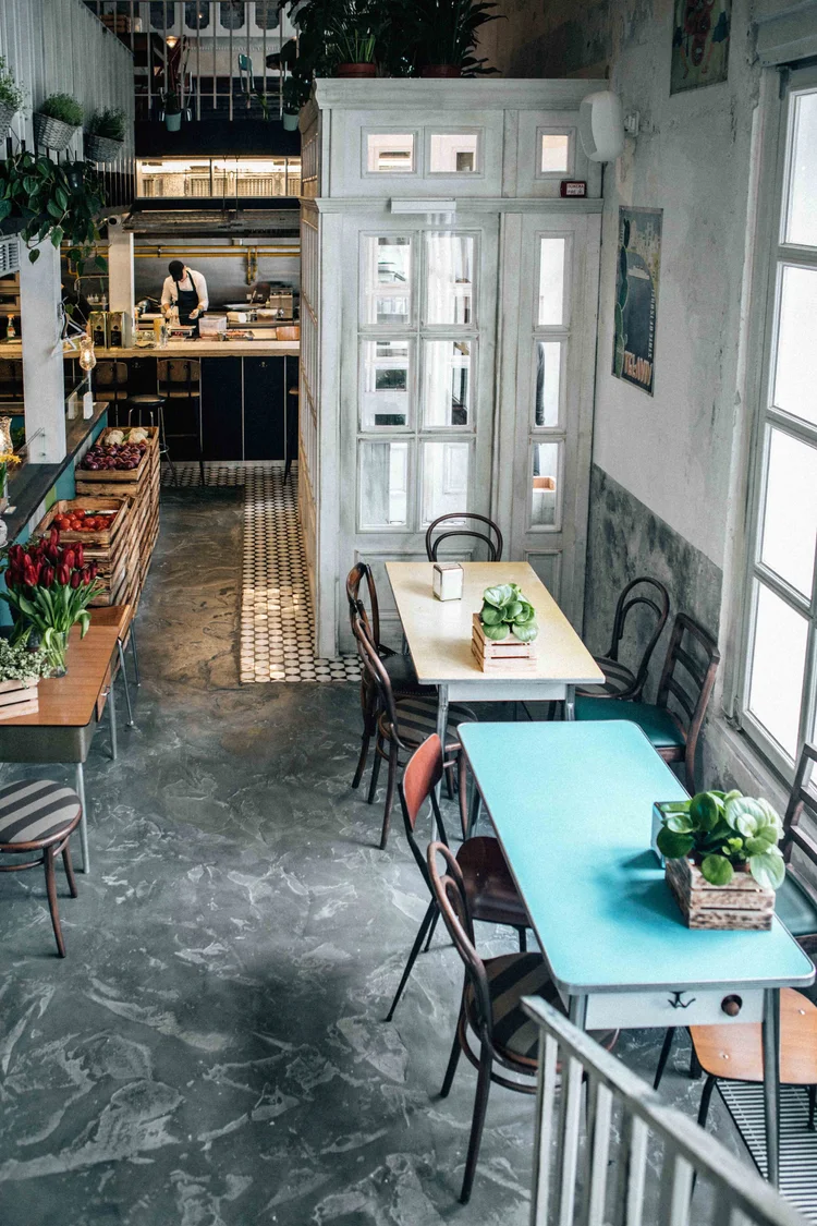 Adele — Cafe in Kyiv, Ukraine (photo 6)