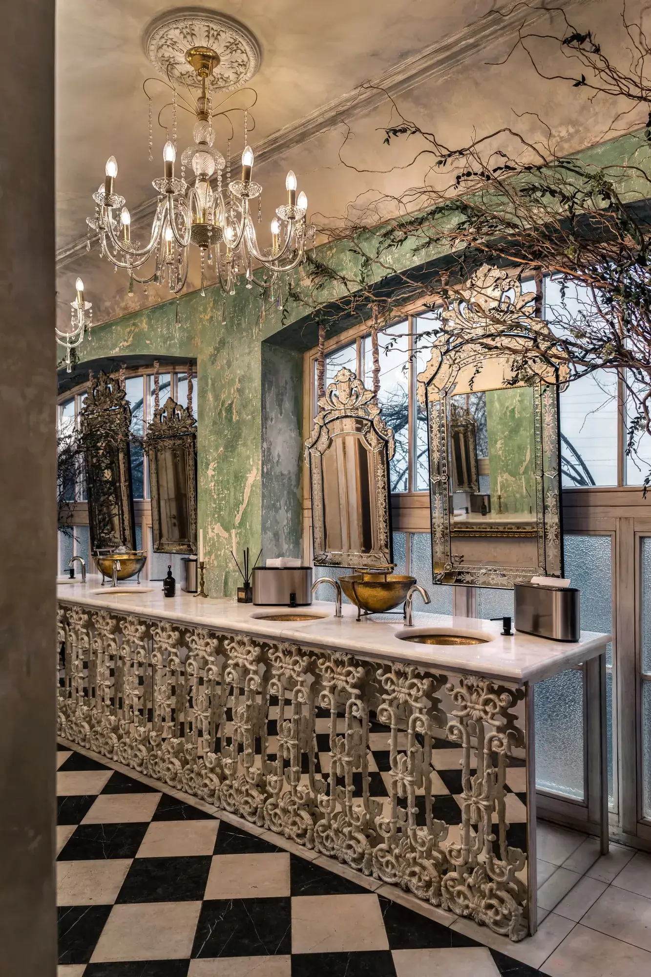 Babo Gardens — Restaurant in Lviv, Ukraine (photo 10)