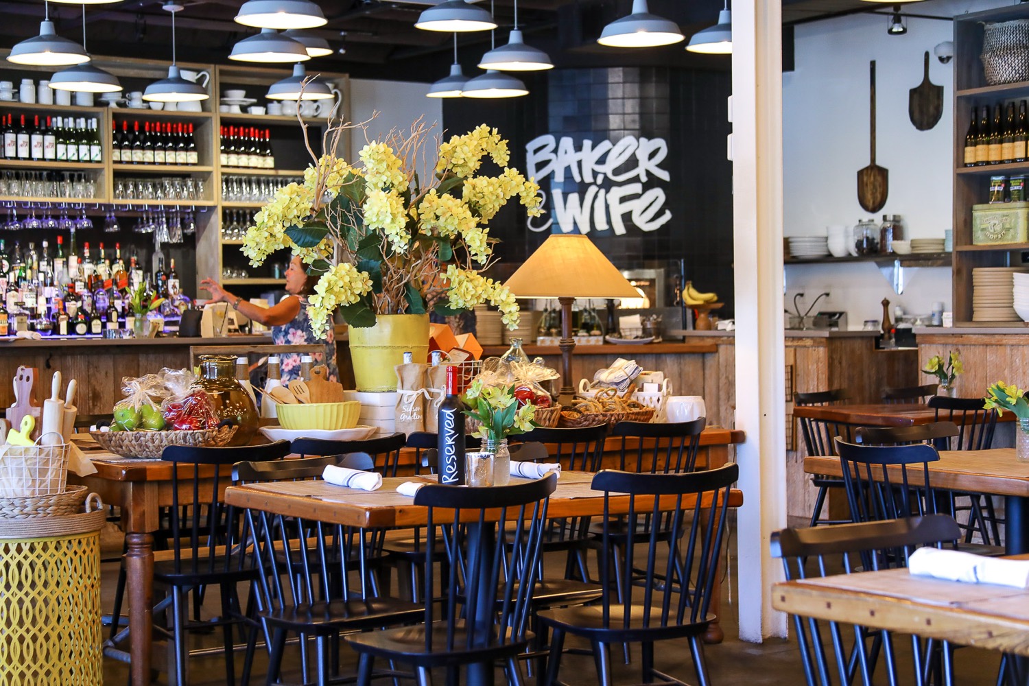 Baker & Wife — Restaurant in Sarasota, Florida, USA (photo 10)