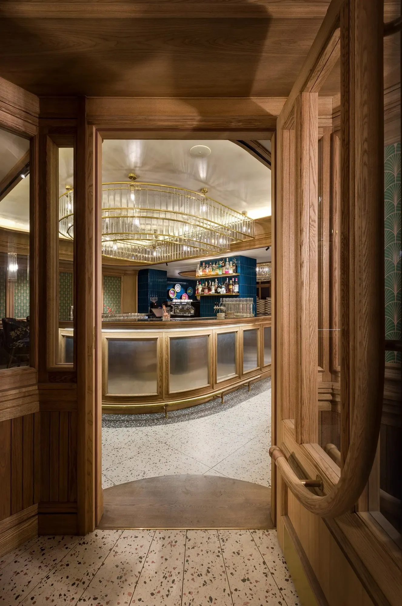 Bella — Restaurant in Dnipro, Ukraine (photo 14)