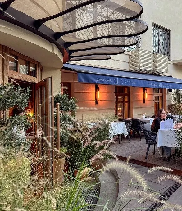 Bella — Restaurant in Dnipro, Ukraine (photo 15)