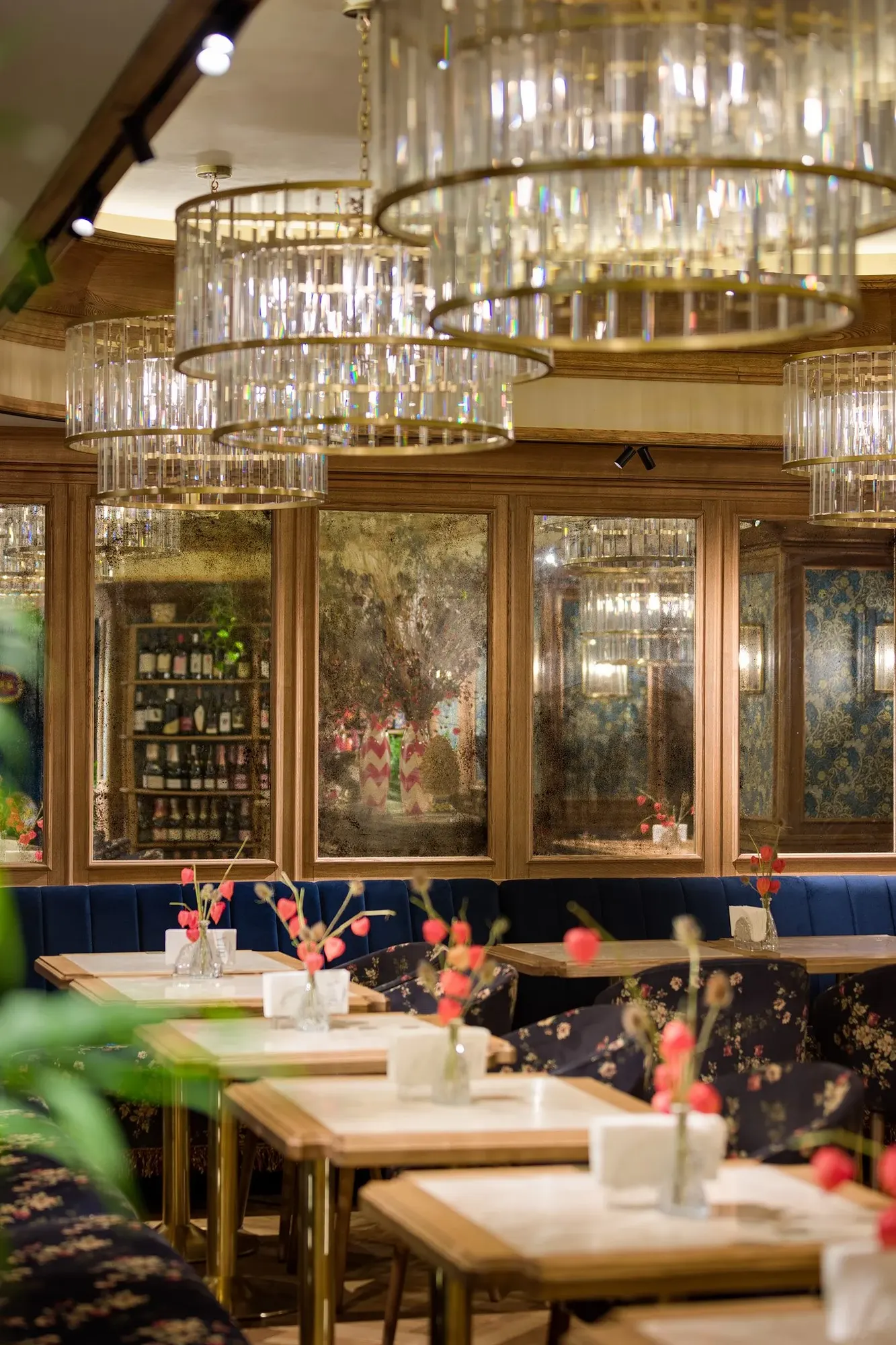 Bella — Restaurant in Dnipro, Ukraine (photo 5)