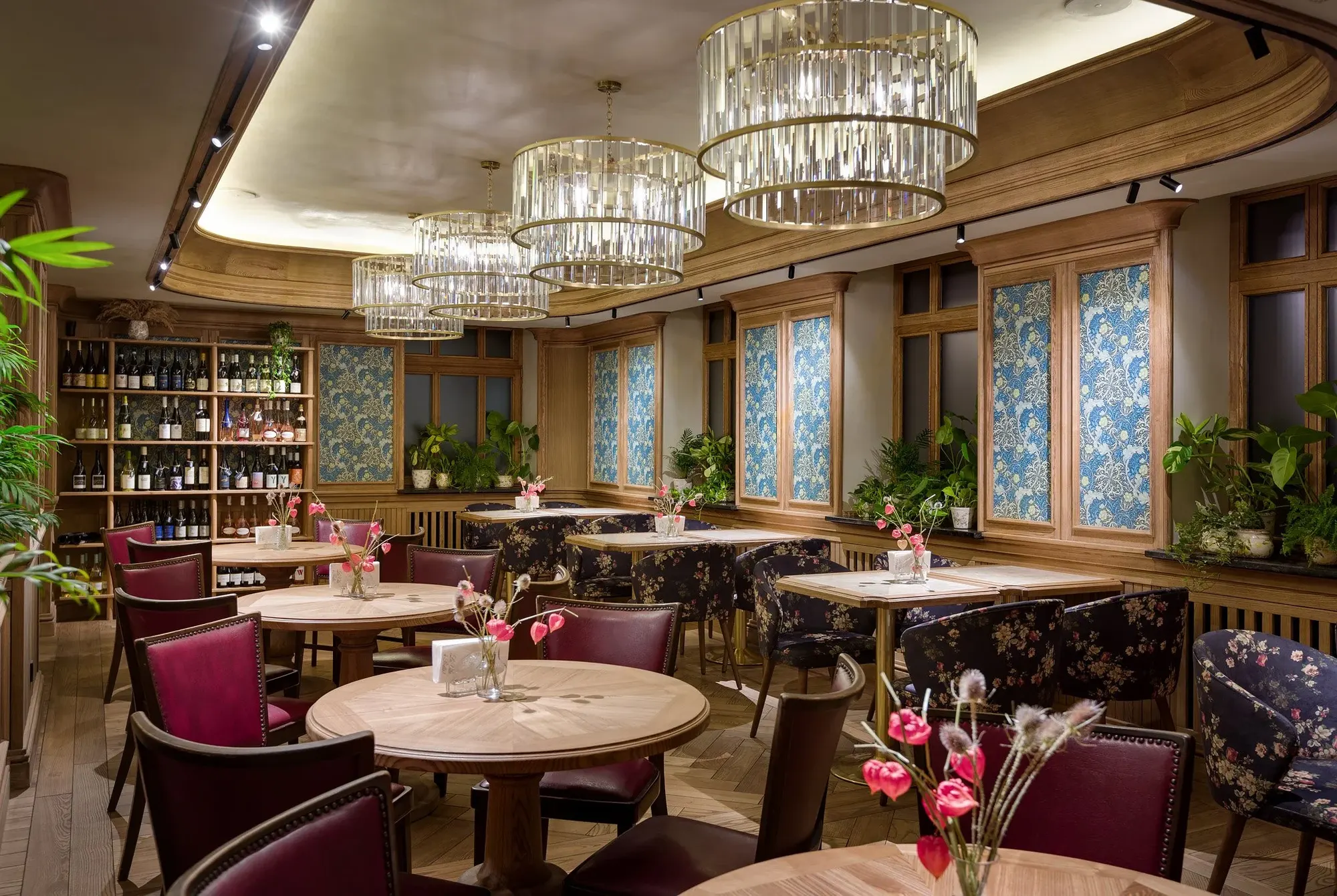 Bella — Restaurant in Dnipro, Ukraine (photo 7)