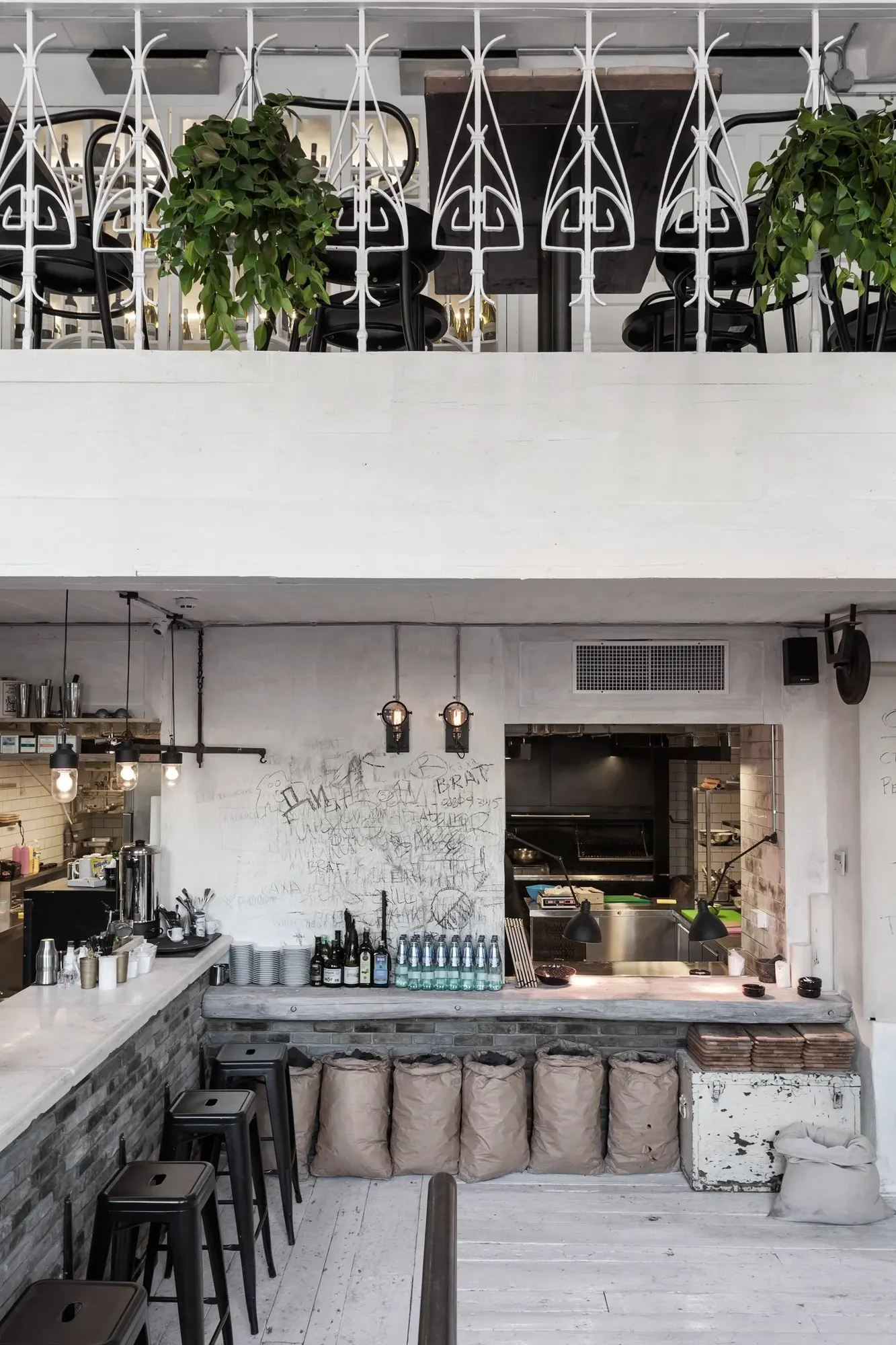 Bratia Grill — Restaurant in Odesa, Ukraine (photo 2)