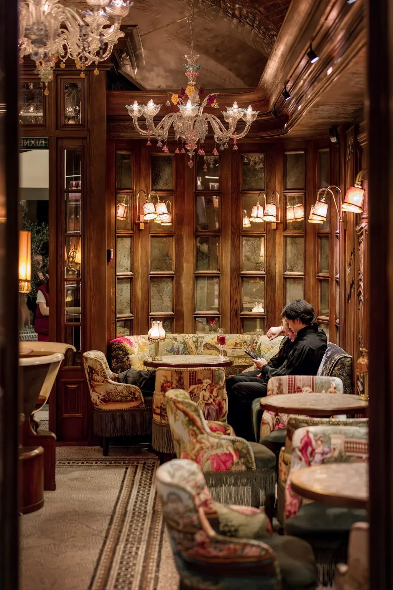 Cent Aura — Restaurant in Lviv, Ukraine (photo 13)