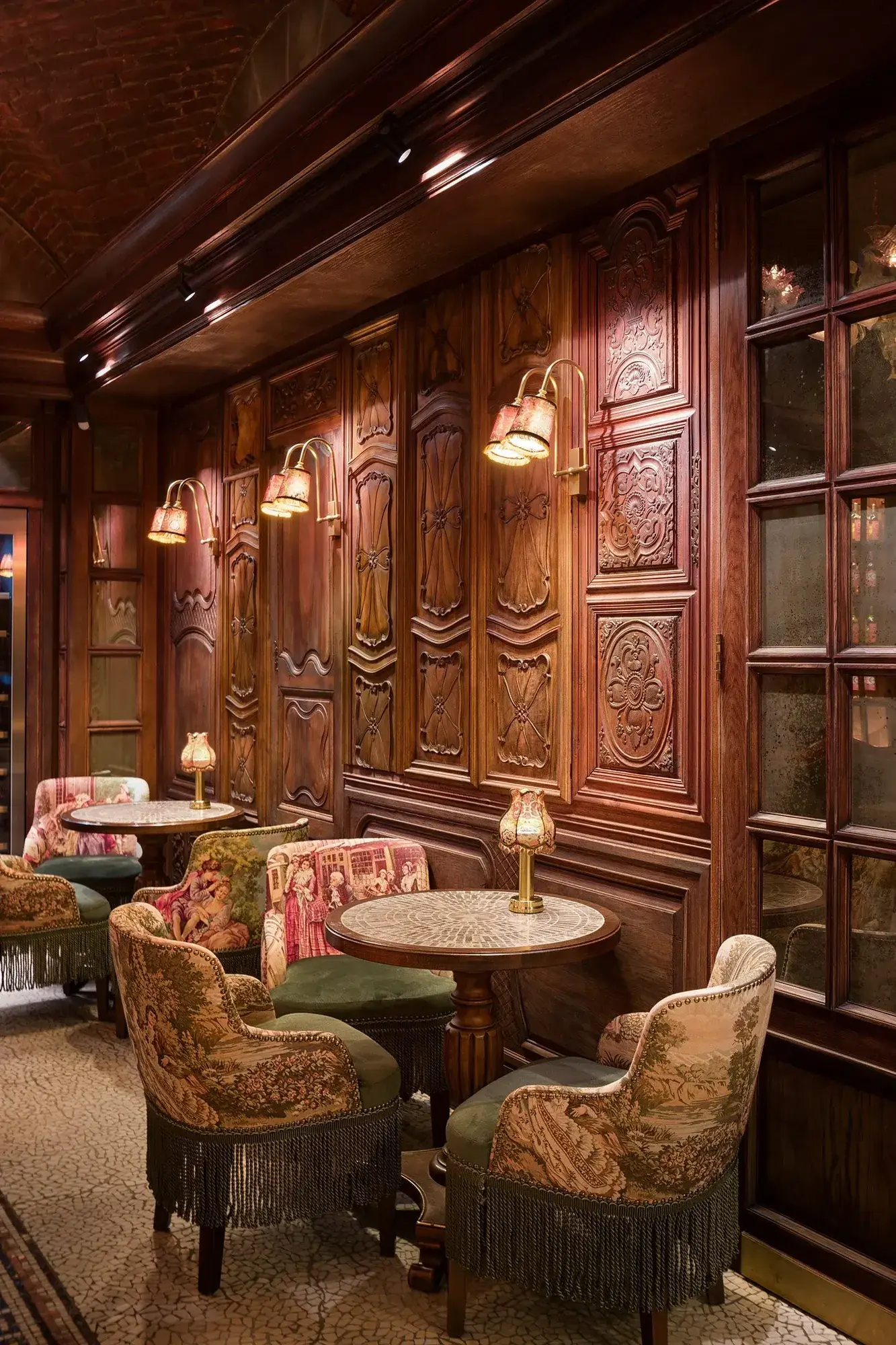 Cent Aura — Restaurant in Lviv, Ukraine (photo 18)