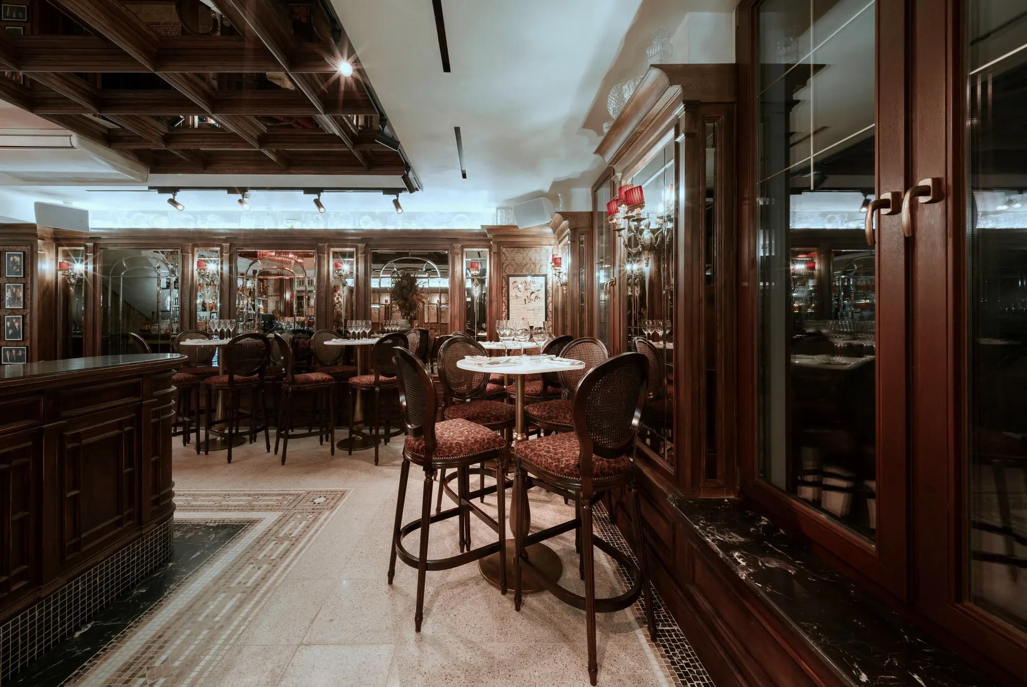 Chou Chou — Restaurant in Chisinau, Moldova (photo 3)