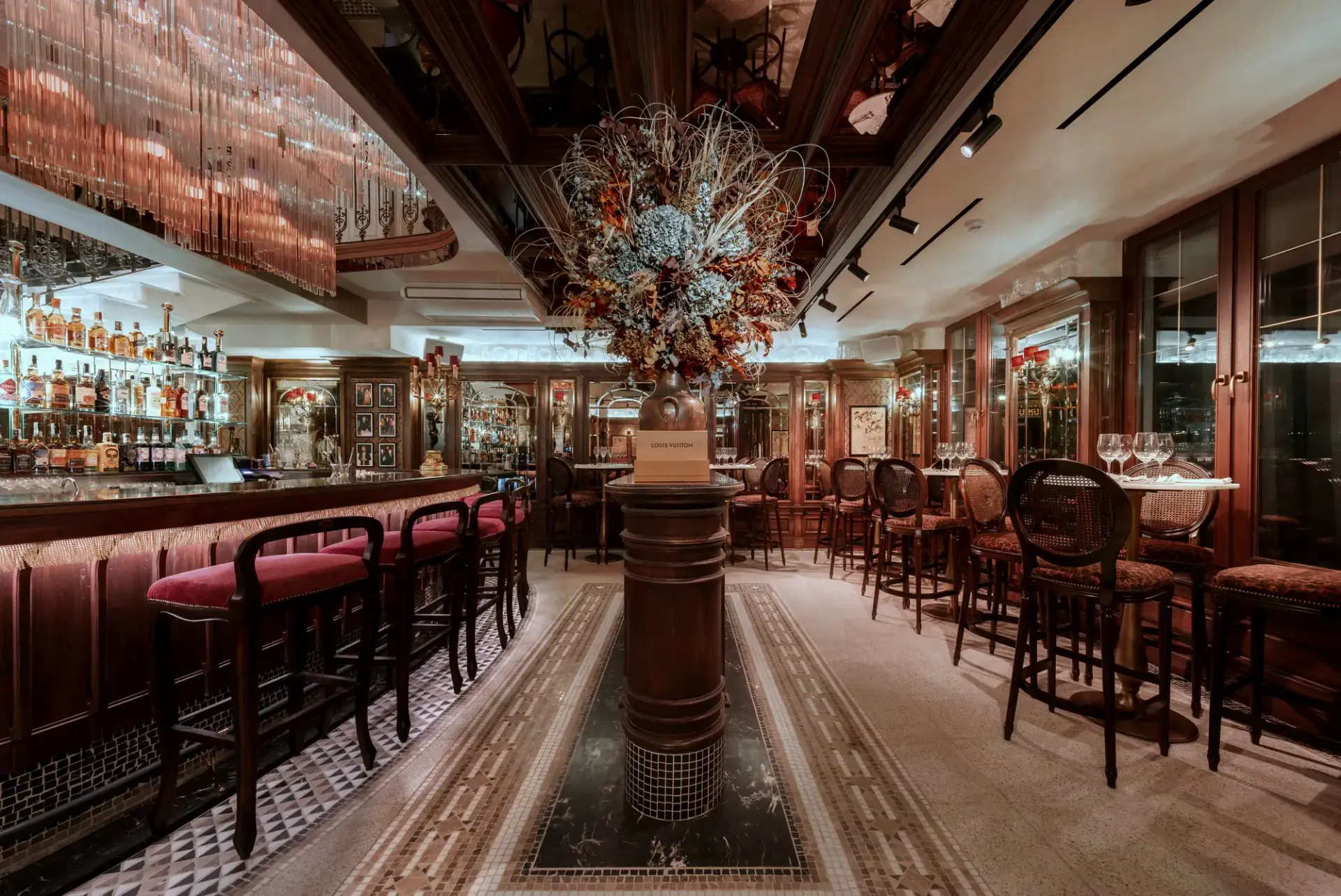 Chou Chou — Restaurant in Chisinau, Moldova (photo 4)