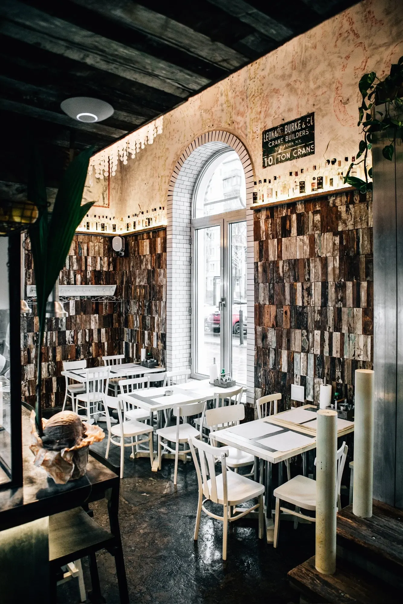 Fishkultura — Restaurant in Kyiv, Ukraine (photo 10)