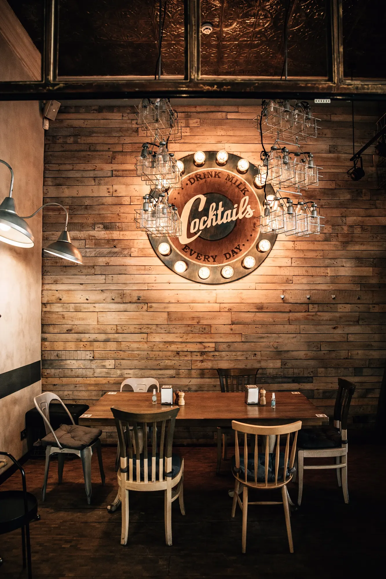 Milk Bar — Cafe in Kyiv, Ukraine (photo 8)