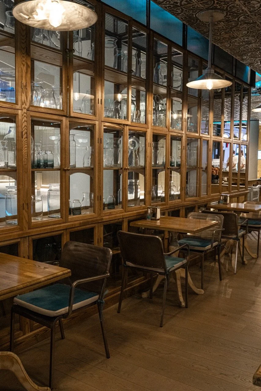 Milk Bar TSUM — Restaurant in Kyiv, Ukraine (photo 8)