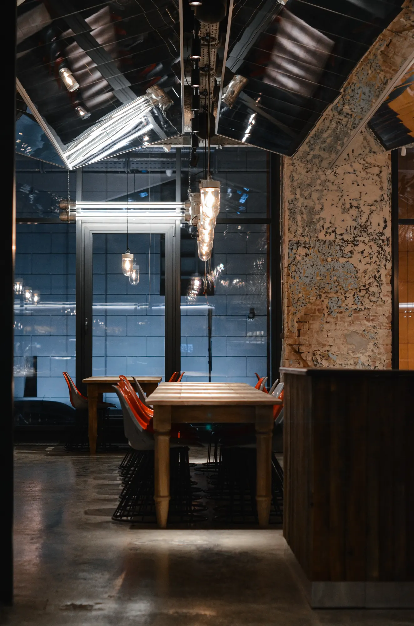 Moderna — Restaurant in Dnipro, Ukraine (photo 31)
