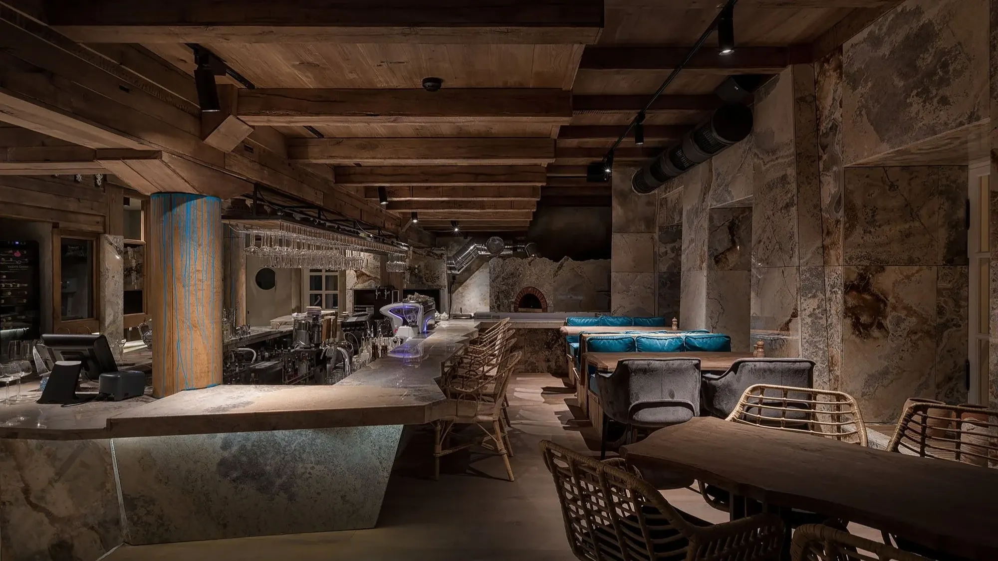 Nikos — Restaurant in Odesa, Ukraine (photo 2)