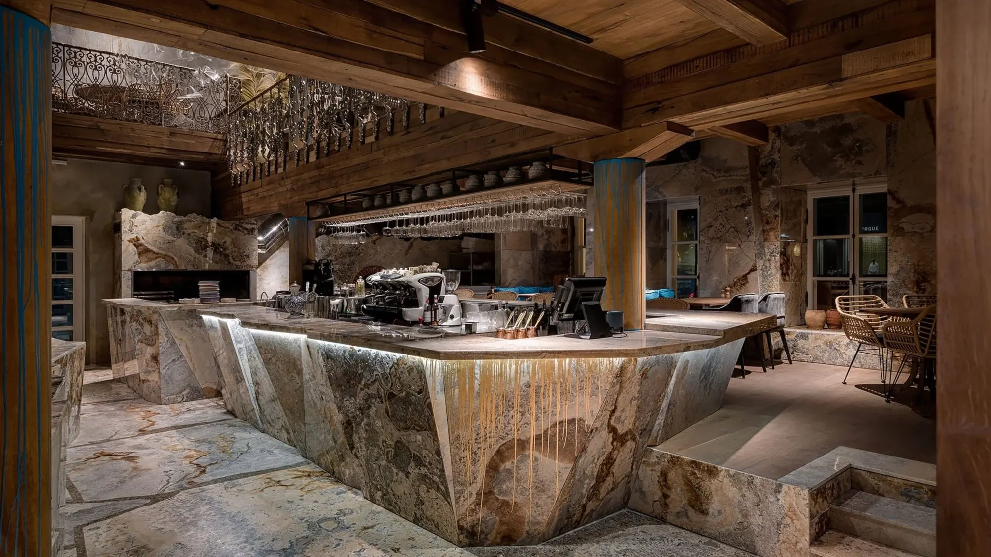Nikos — Restaurant in Odesa, Ukraine (photo 4)