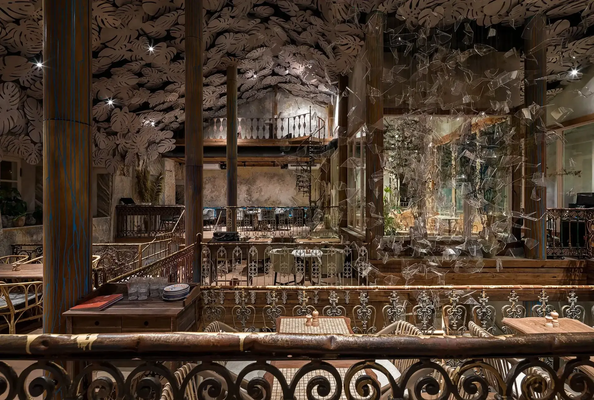 Nikos — Restaurant in Odesa, Ukraine (photo 7)