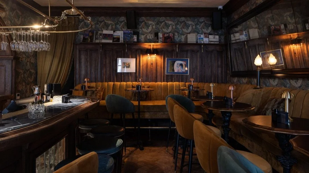 Saint Bar — Bar in Kyiv, Ukraine (photo 12)