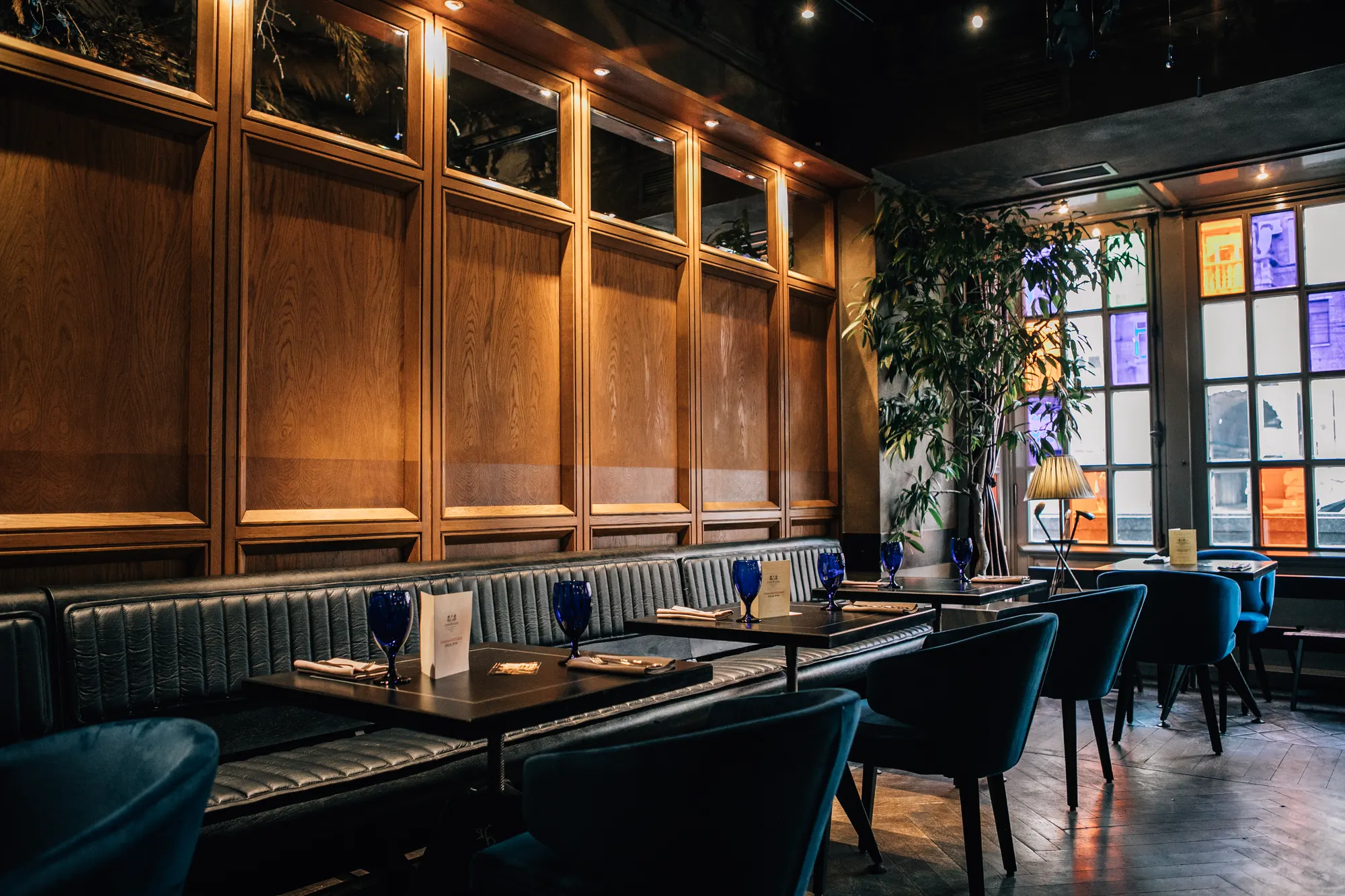 Under Wonder — Restaurant in Kyiv, Ukraine (photo 12)